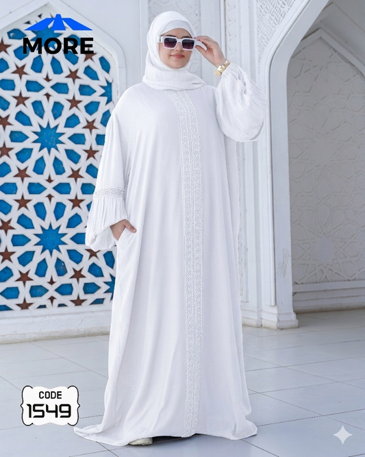 إسدال صلاة MORE أبيض كود 1549، فسكوز قطن 100% معالج ضد الانكماش، يظهر الجالون الرأسي الفاخر والأكمام الواسعة.