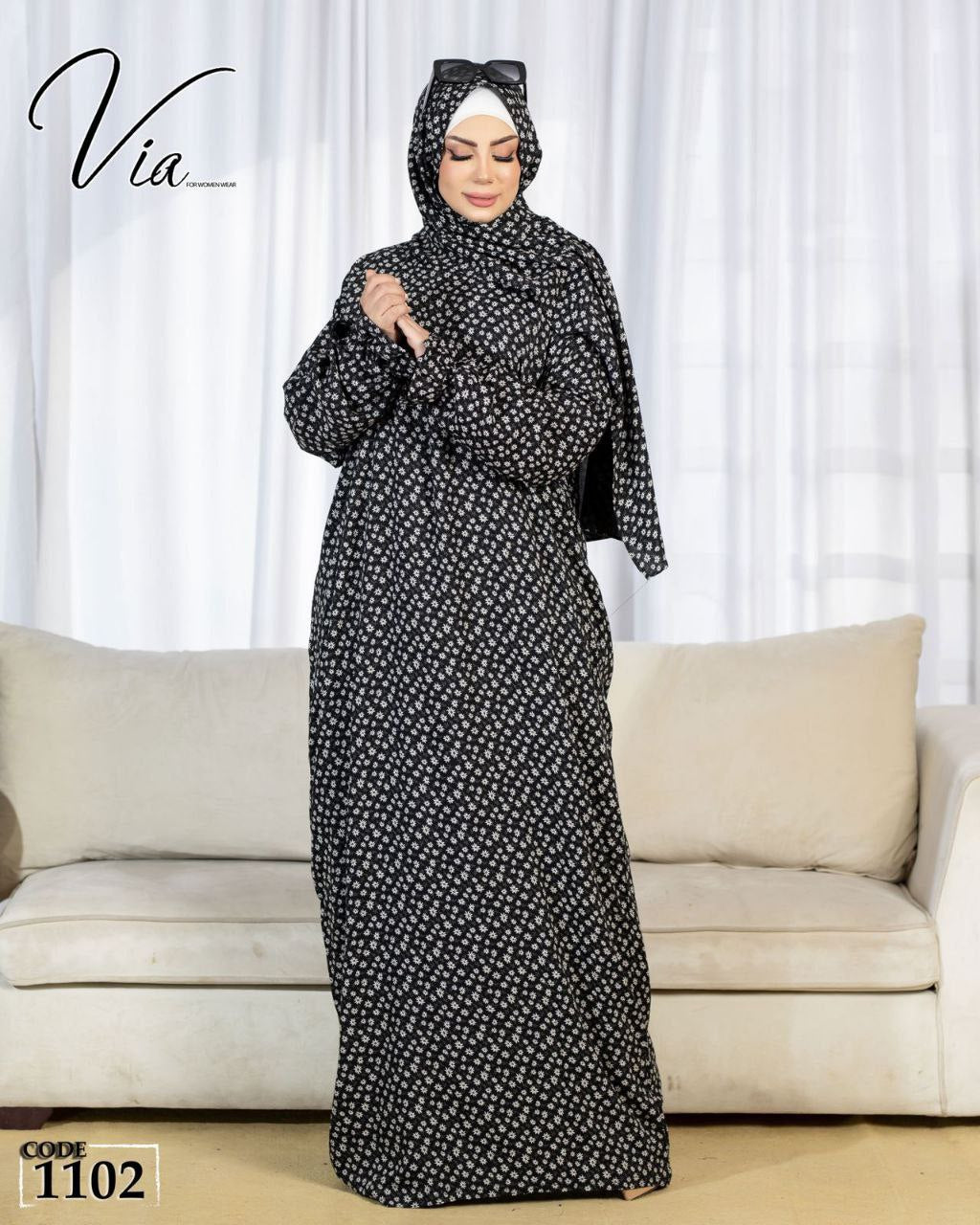 إسدال منقوش 1102