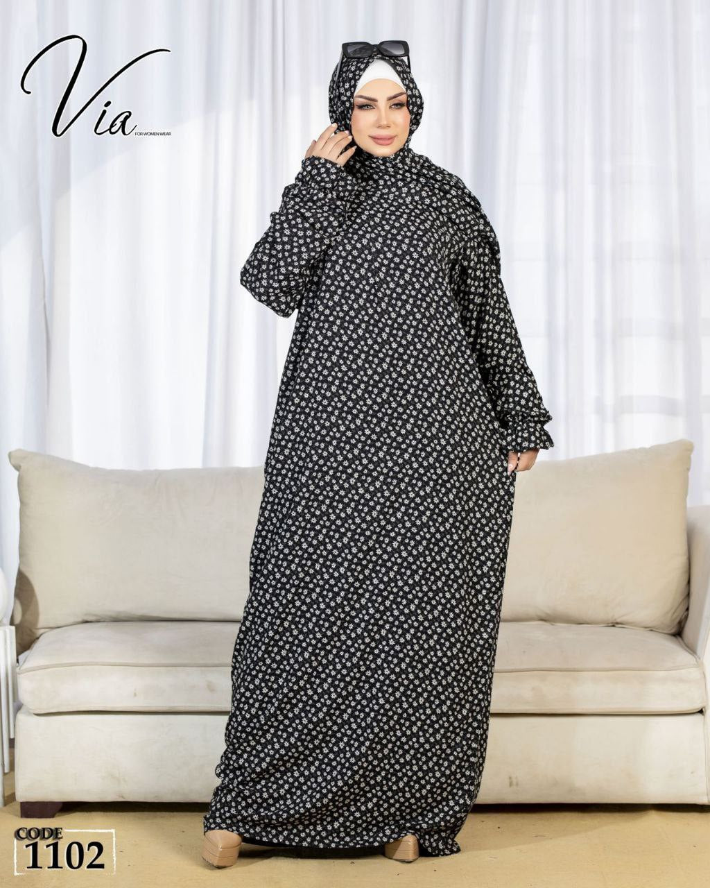 إسدال منقوش 1102