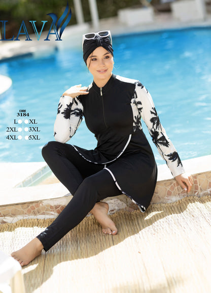 موديل ترتدي بوركيني مقاسات خاصة Plus Size بتصميم محتشم بجانب حمام السباحة - كود 3184.