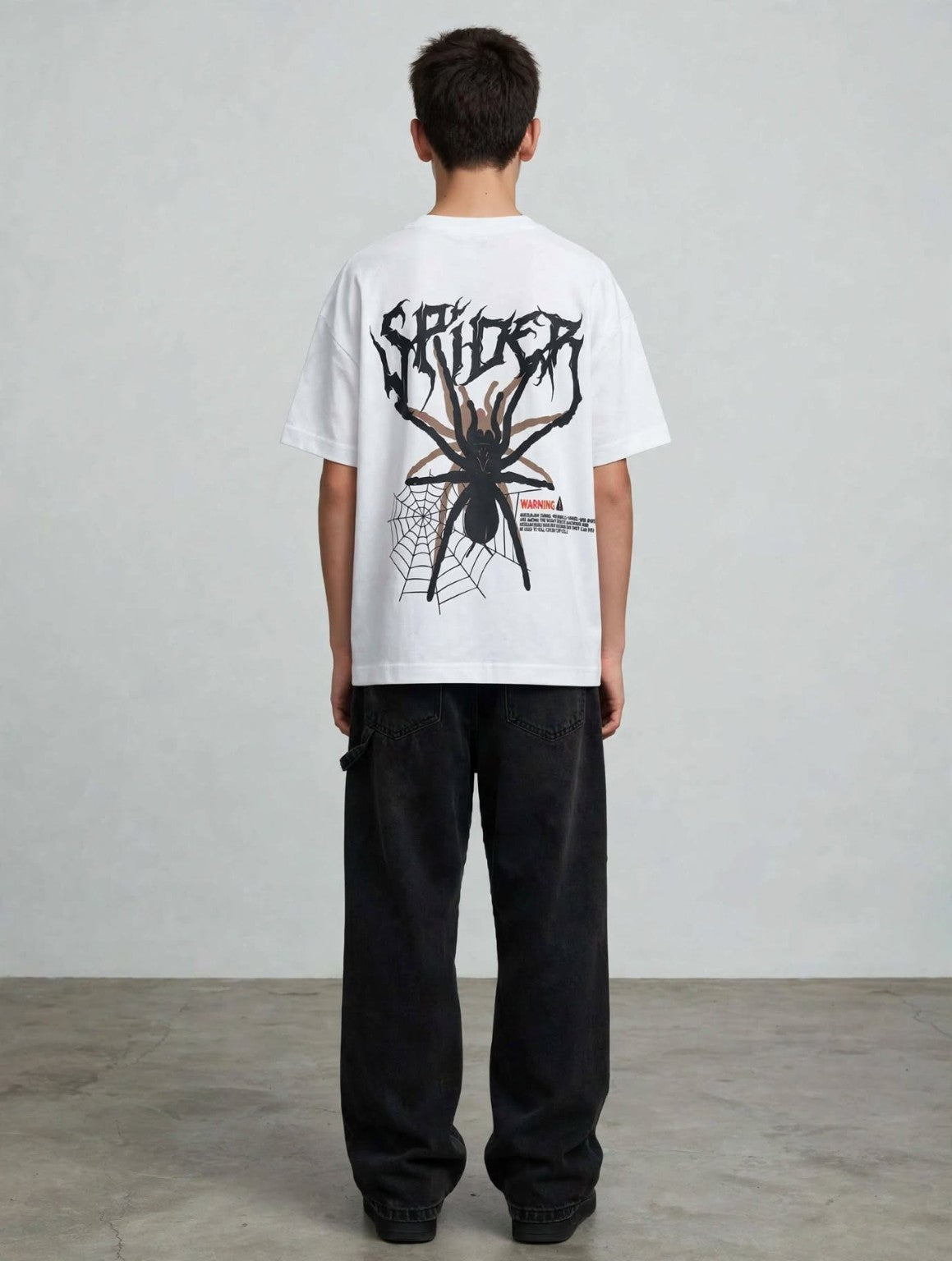 تيشيرت أطفال أوفر سايز أبيض بتصميم Spider من الخلف